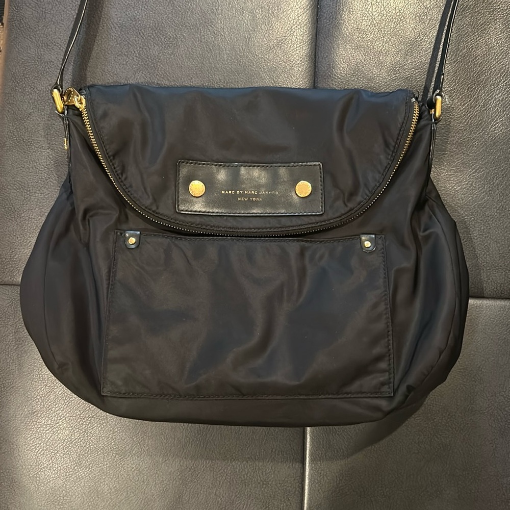 Marc Jacobs Black Cross Body Bag Large